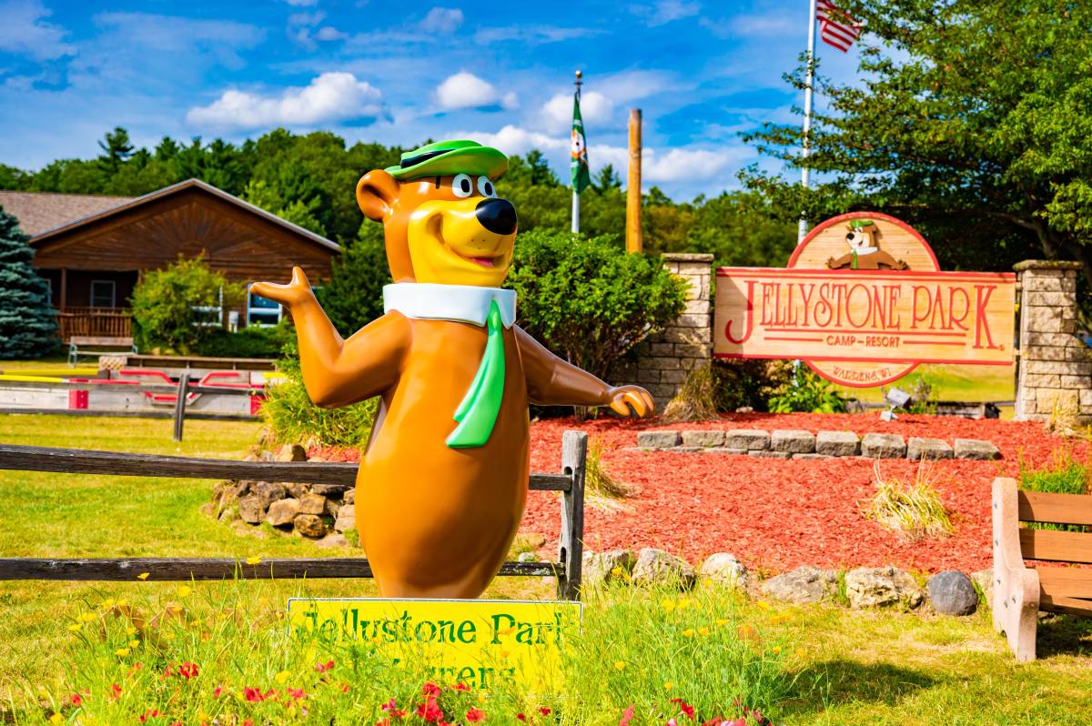 Yogi at Jellystone Park